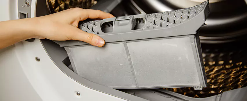 Signs Of A Clogged Dryer Lint Trap in Highland Village, Texas
